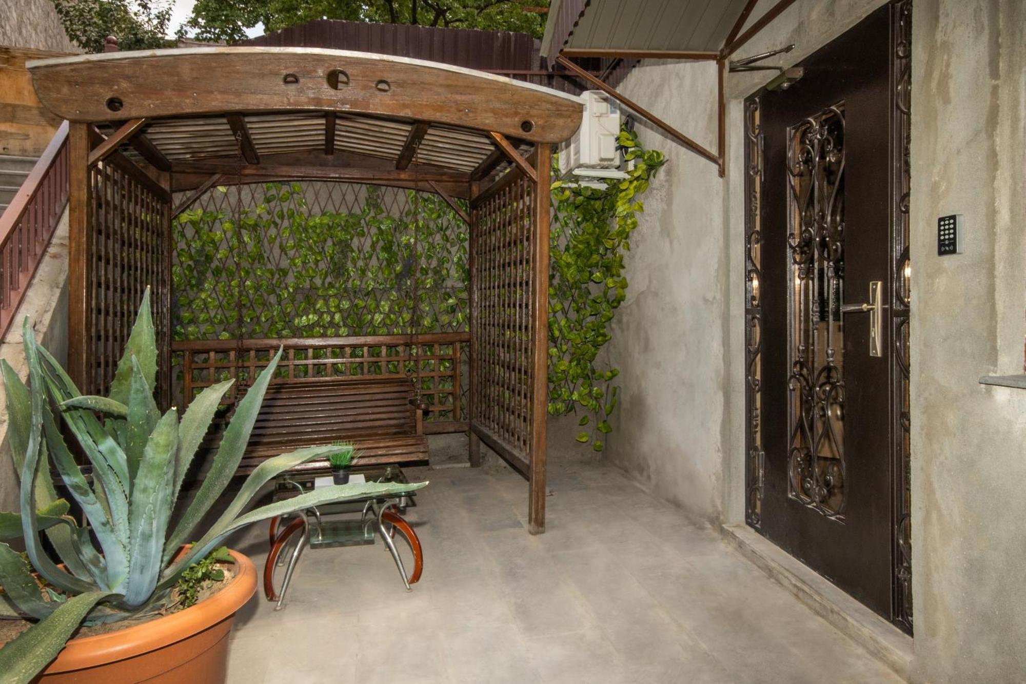 Hillside Guest House Yerevan Exterior foto