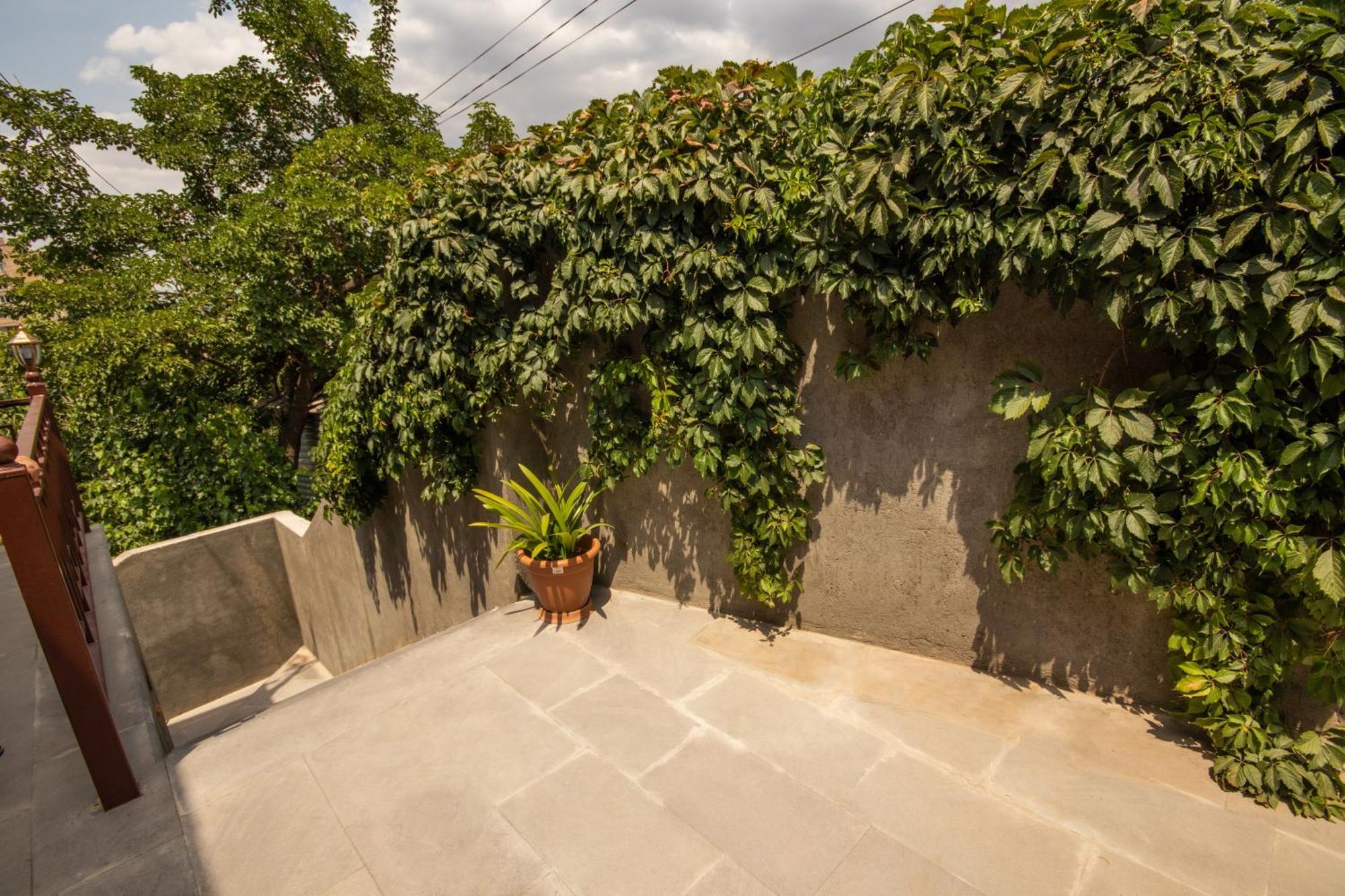 Hillside Guest House Yerevan Exterior foto